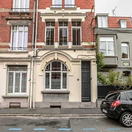 Appartement Cosy Proche Gares #2